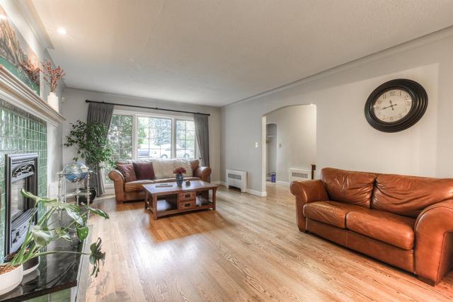 540 Sunderland Avenue Sw, House detached with 3 bedrooms, 2 bathrooms and 2 parking in Calgary AB | Image 13