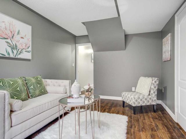 285 - 3030 Breakwater Crt, Townhouse with 3 bedrooms, 3 bathrooms and 2 parking in Mississauga ON | Image 22