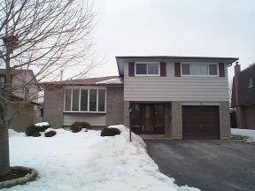 76 Bolland Cres, House detached with 4 bedrooms, 2 bathrooms and 4 parking in Ajax ON | Image 1