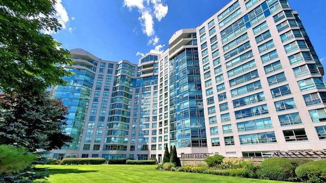 801 - 7825 Bayview Ave, Condo with 2 bedrooms, 2 bathrooms and 1 parking in Markham ON | Image 1