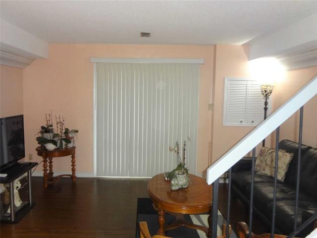 54 - 460 Bristol Rd W, Townhouse with 3 bedrooms, 2 bathrooms and 2 parking in Mississauga ON | Image 19