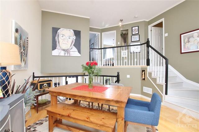 9 Macassa Circle, Townhouse with 3 bedrooms, 3 bathrooms and 3 parking in Ottawa ON | Image 17