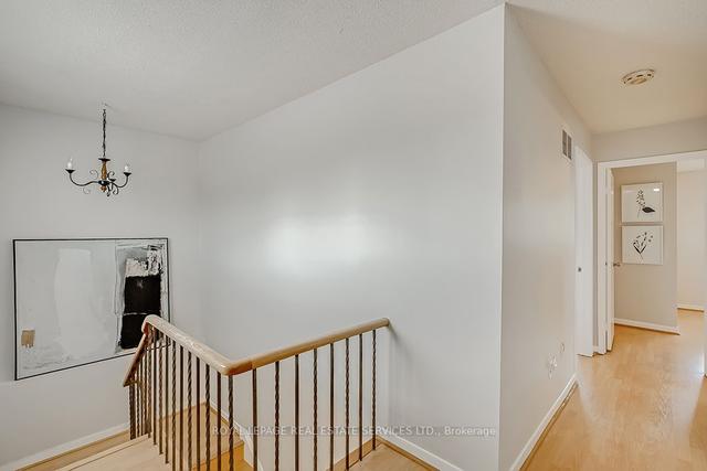 6230 Atherly Cres, House detached with 3 bedrooms, 3 bathrooms and 3 parking in Mississauga ON | Image 14