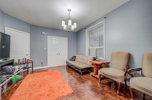 1409 Lansdowne Ave, House semidetached with 3 bedrooms, 3 bathrooms and 2 parking in Toronto ON | Image 37