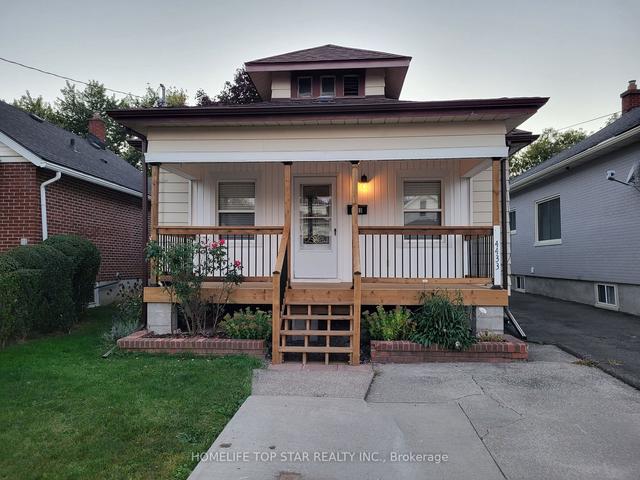 4433 Second Ave, House detached with 4 bedrooms, 1 bathrooms and 2 parking in Niagara Falls ON | Image 1