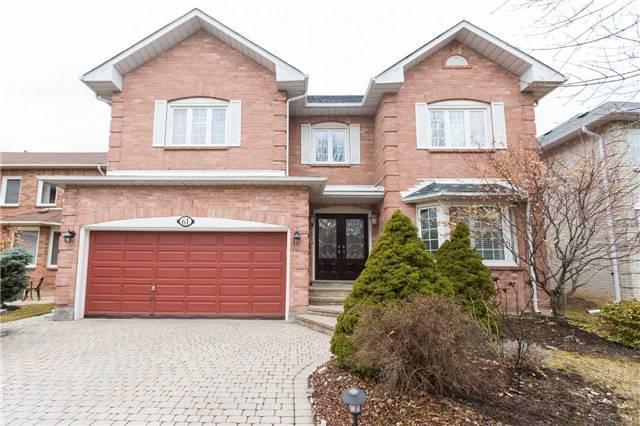 61 Mary Elizabeth Cres, House detached with 4 bedrooms, 4 bathrooms and 4 parking in Markham ON | Image 1