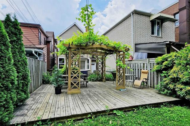 48 Northumberland St, House detached with 3 bedrooms, 3 bathrooms and 1 parking in Toronto ON | Image 29
