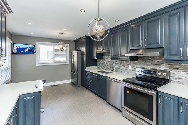 3472 Burningoak Cres, House detached with 4 bedrooms, 4 bathrooms and 4 parking in Mississauga ON | Image 11