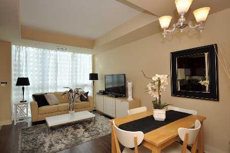 th125 - 70 Absolute Ave, Townhouse with 2 bedrooms, 2 bathrooms and 1 parking in Mississauga ON | Image 3