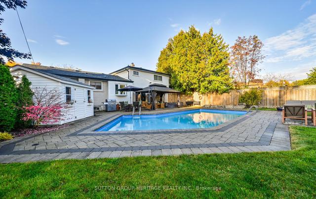 69 Hills Rd, House detached with 3 bedrooms, 2 bathrooms and 5 parking in Ajax ON | Image 20