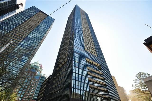 2101 - 101 Charles St E, Condo with 2 bedrooms, 2 bathrooms and 1 parking in Toronto ON | Image 1