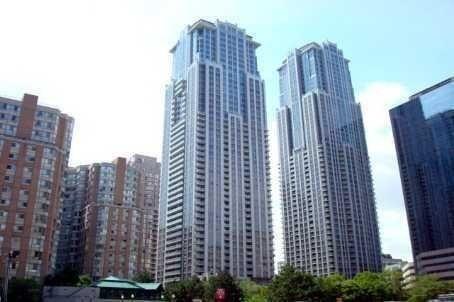 3802 - 761 Bay St, Condo with 2 bedrooms, 2 bathrooms and 1 parking in Toronto ON | Image 1