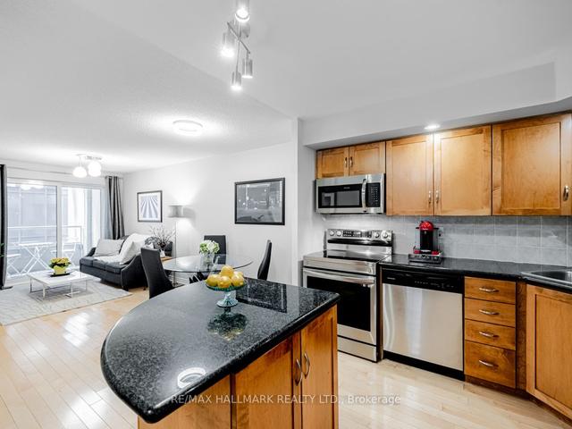 544 - 250 Wellington St W, Condo with 1 bedrooms, 1 bathrooms and 0 parking in Toronto ON | Image 15