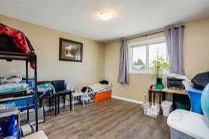 3704 28 Street Se, House detached with 4 bedrooms, 2 bathrooms and 2 parking in Calgary AB | Image 8