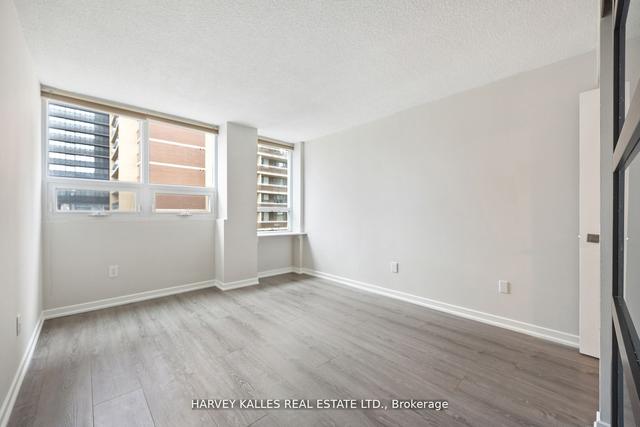 1003 - 71 Charles St, Condo with 2 bedrooms, 2 bathrooms and 1 parking in Toronto ON | Image 20