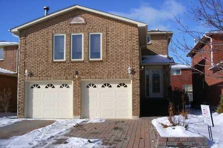 5 Valonia Dr, House detached with 3 bedrooms, 3 bathrooms and 2 parking in Brampton ON | Image 1