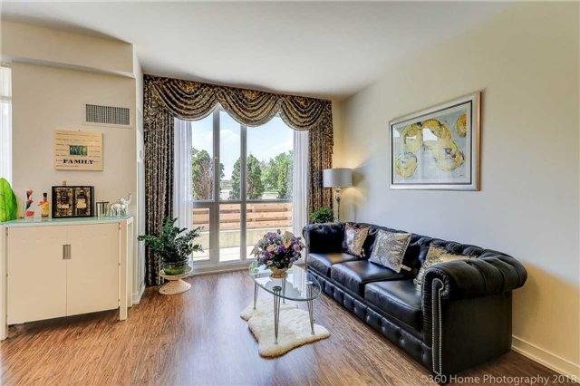 Th03 - 29 Singer Crt, Townhouse with 2 bedrooms, 3 bathrooms and 2 parking in Toronto ON | Image 16