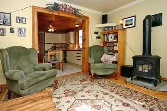 394 Ontario St, House detached with 4 bedrooms, 2 bathrooms and 3 parking in Newmarket ON | Image 7