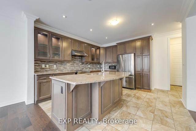 365 Dahlia Tr, House detached with 4 bedrooms, 4 bathrooms and 2 parking in Oakville ON | Image 5