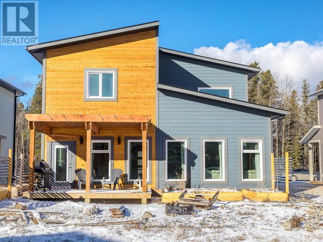 28 Iditarod Lane, House detached with 3 bedrooms, 3 bathrooms and null parking in Whitehorse YT | Image 1