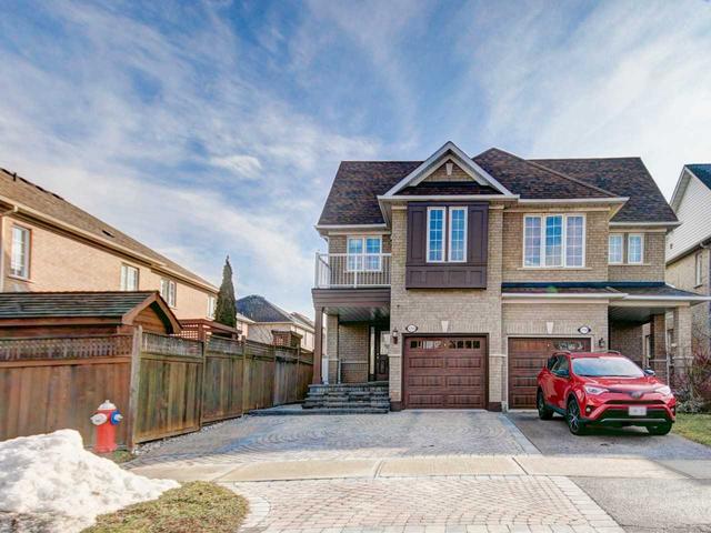 3796 Freeman Terr, House semidetached with 4 bedrooms, 3 bathrooms and 3 parking in Mississauga ON | Image 1