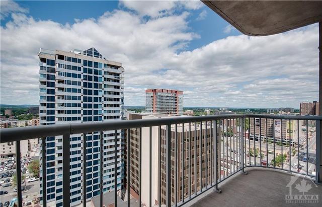 1701 - 200 Rideau Street, Condo with 2 bedrooms, 2 bathrooms and 1 parking in Ottawa ON | Image 21