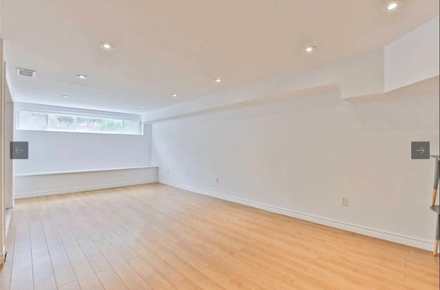 28 Chesapeake Ave, House semidetached with 2 bedrooms, 1 bathrooms and 1 parking in Toronto ON | Image 4