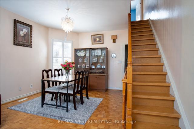 84 Wiltshire Ave, House semidetached with 3 bedrooms, 3 bathrooms and 2 parking in Toronto ON | Image 38