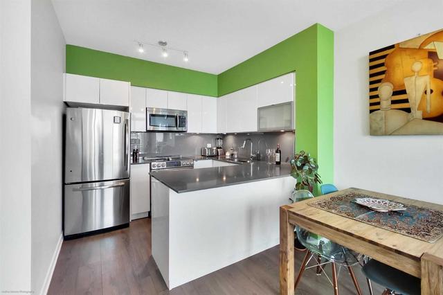 3103 - 150 East Liberty St, Condo with 2 bedrooms, 2 bathrooms and 1 parking in Toronto ON | Image 2