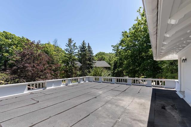 153 Lyndhurst Ave, House semidetached with 4 bedrooms, 4 bathrooms and 2 parking in Toronto ON | Image 5