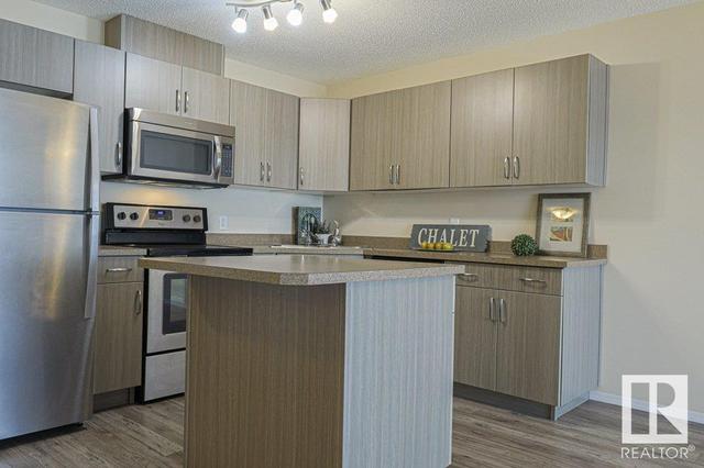 443 - 301 Clareview Station Dr Nw, Condo with 2 bedrooms, 2 bathrooms and 2 parking in Edmonton AB | Image 9