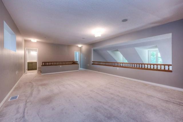 4c - 350 Doon Valley Dr, Townhouse with 2 bedrooms, 3 bathrooms and 4 parking in Kitchener ON | Image 6