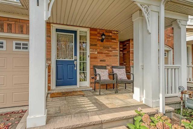 2442 Wooden Hill Circ, House attached with 3 bedrooms, 3 bathrooms and 2 parking in Oakville ON | Image 12