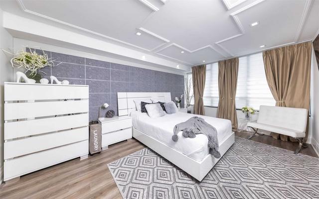 707 - 7460 Bathurst St, Condo with 2 bedrooms, 2 bathrooms and 1 parking in Vaughan ON | Image 4