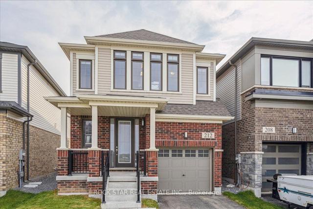 212 Rosebury Way, House detached with 3 bedrooms, 3 bathrooms and 2 parking in Hamilton ON | Image 1