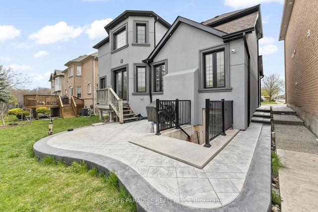 55 Mint Leaf Blvd, House detached with 3 bedrooms, 5 bathrooms and 6 parking in Brampton ON | Image 29
