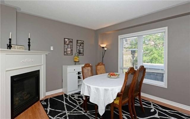 856 Taggart Cres, House detached with 3 bedrooms, 3 bathrooms and 2 parking in Oshawa ON | Image 5