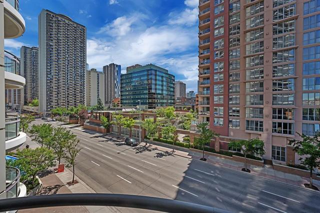 404, - 1088 6 Avenue Sw, Condo with 2 bedrooms, 2 bathrooms and 1 parking in Calgary AB | Image 20