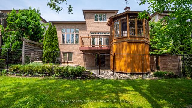 21 Trent Crt, House attached with 2 bedrooms, 3 bathrooms and 4 parking in St. Catharines ON | Image 21