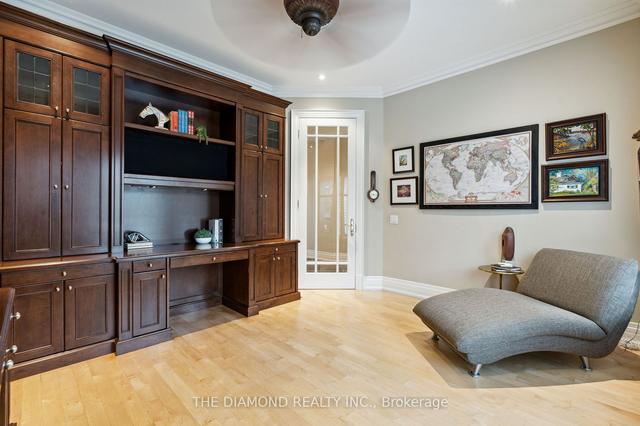 532 Fairlawn Ave, House detached with 4 bedrooms, 5 bathrooms and 7 parking in Toronto ON | Image 2