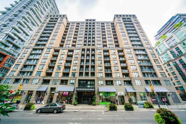 ph04 - 140 Simcoe St, Condo with 1 bedrooms, 1 bathrooms and 0 parking in Toronto ON | Image 1