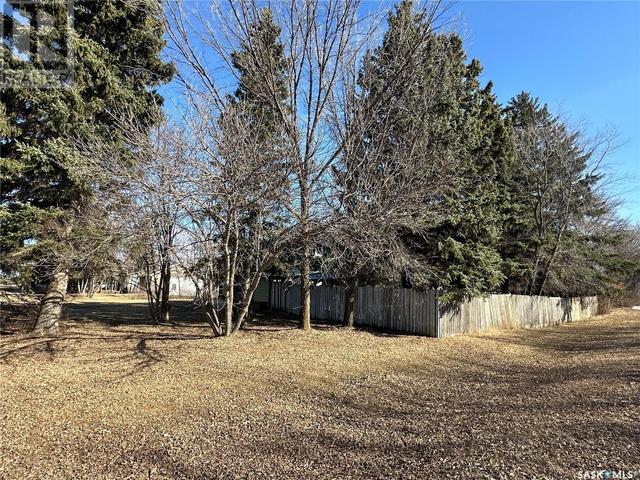 402 Phillips Street, House detached with 3 bedrooms, 2 bathrooms and null parking in Muenster SK | Image 37