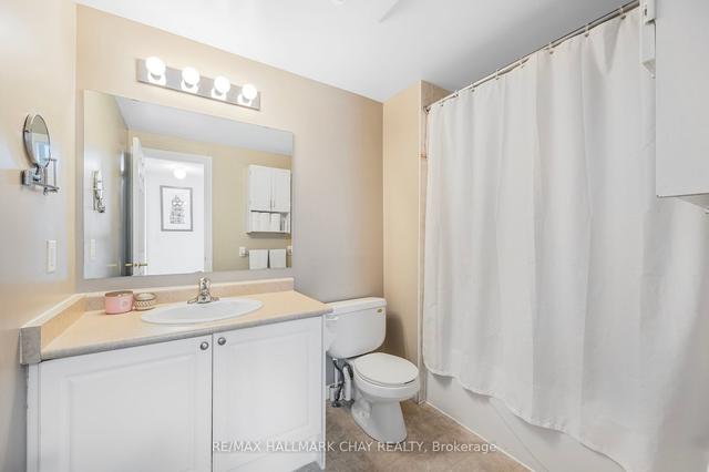 3 - 91 Goodwin Dr, Condo with 2 bedrooms, 1 bathrooms and 1 parking in Barrie ON | Image 14