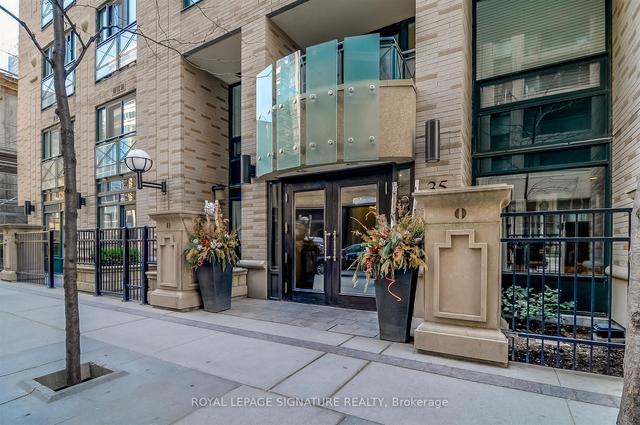 2603 - 35 Hayden St, Condo with 2 bedrooms, 2 bathrooms and 1 parking in Toronto ON | Image 12