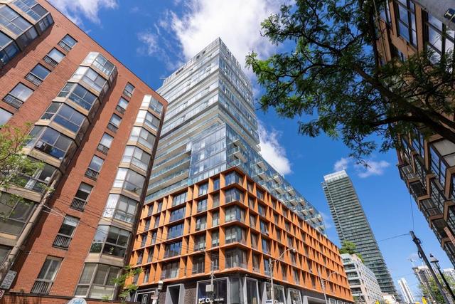 321 - 60 Colborne St, Condo with 1 bedrooms, 1 bathrooms and 0 parking in Toronto ON | Card Image