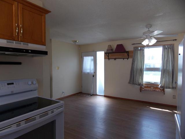5142 44 Street, House detached with 3 bedrooms, 2 bathrooms and 5 parking in Olds AB | Image 8