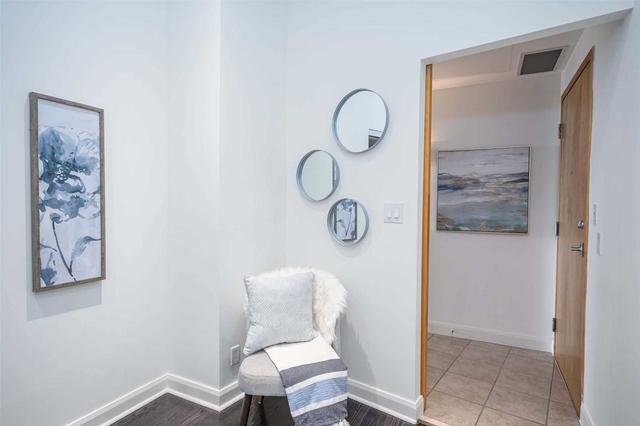 1002 - 700 King St W, Condo with 2 bedrooms, 2 bathrooms and 1 parking in Toronto ON | Image 21