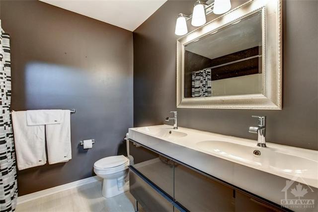 602 Pamplona Private, Townhouse with 3 bedrooms, 3 bathrooms and 2 parking in Ottawa ON | Image 25