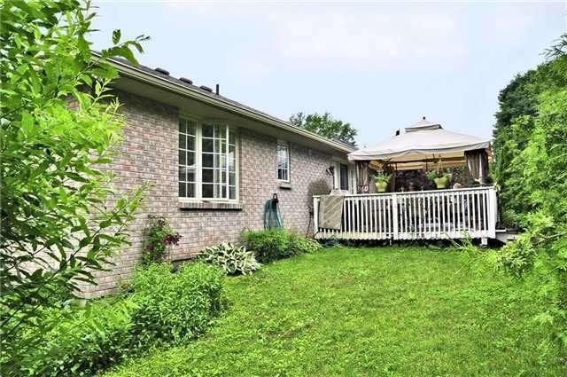 26 Hillview Dr, House detached with 2 bedrooms, 3 bathrooms and 4 parking in Kawartha Lakes ON | Image 15