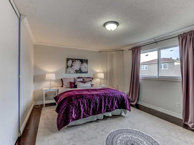 181 Hupfield Tr, House detached with 4 bedrooms, 4 bathrooms and 4 parking in Toronto ON | Image 16